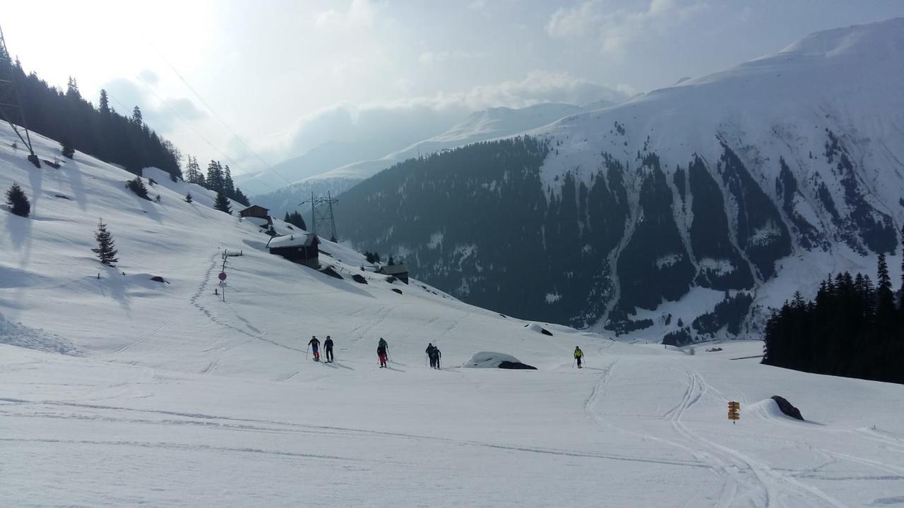 Mountain Lodge Sedrun Exteriör bild