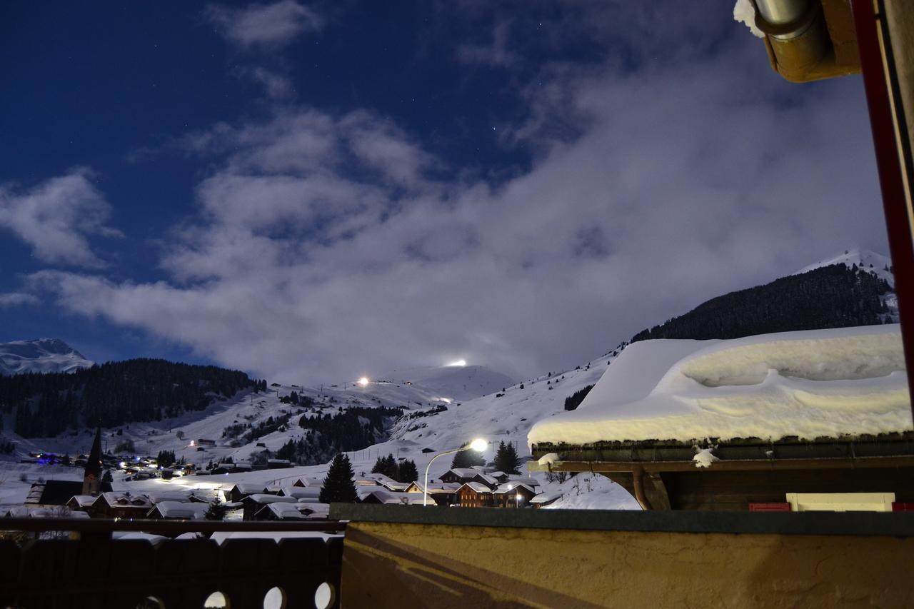 Mountain Lodge Sedrun Exteriör bild